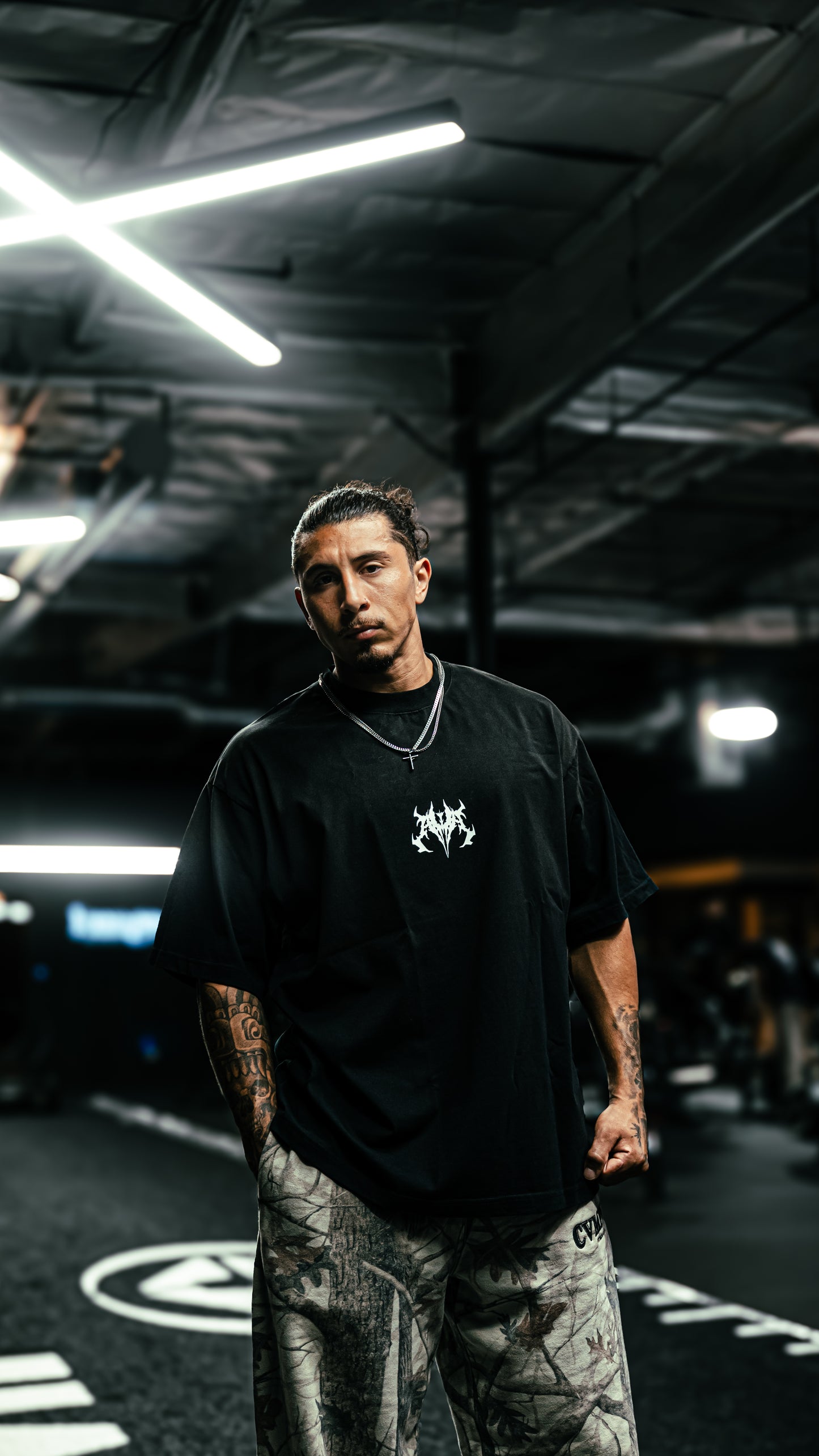 Mahoraga - oversized Faded Tee